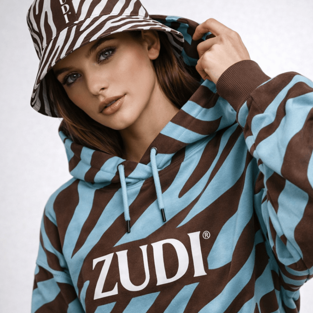 fashion merch. Панамы и худи