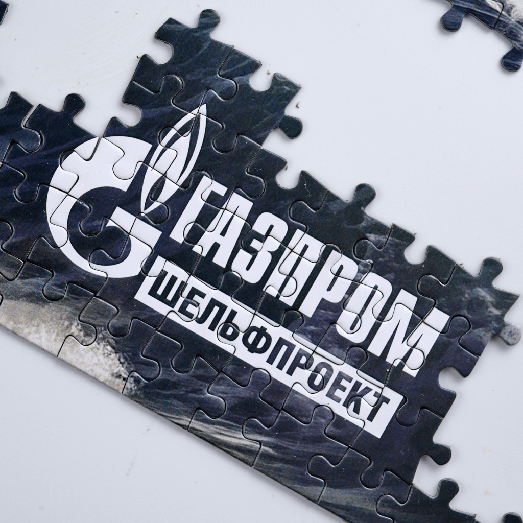 Увлекательный подарок на заказ. Пазлы с дизайном клиента.